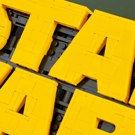 SW Star Wars™ Logo aus LEGO Steinen