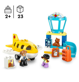Duplo Erster Besuch im Flughafen