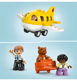 Duplo Erster Besuch im Flughafen