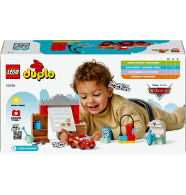 Duplo McQueens Besuch in Docs Werkstatt
