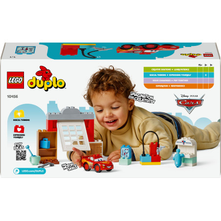Duplo McQueens Besuch in Docs Werkstatt