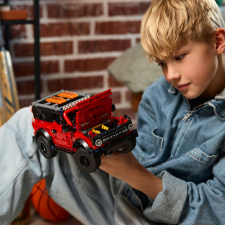 Technic Ford Bronco® Offroader