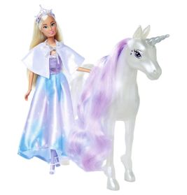 Barbie in glitzerndem Kleid steht neben einem weißen Einhorn mit langer, lilafarbener Mähne.