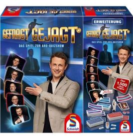 Gefragt Gejagt Brettspiel-Box mit Moderator, Kandidaten sowie blauen und roten Spielfiguren.