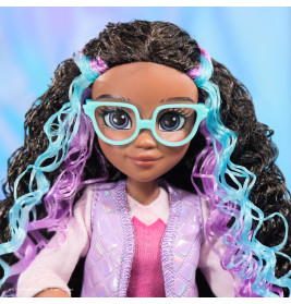 UCA Fashion Dall - Layla
