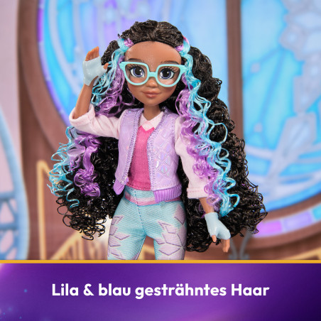 UCA Fashion Dall - Layla