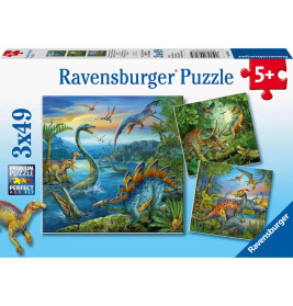 Ravensburger-Puzzle mit Dinosauriermotiven, 3 x 49 Teile, ab 5 Jahren.