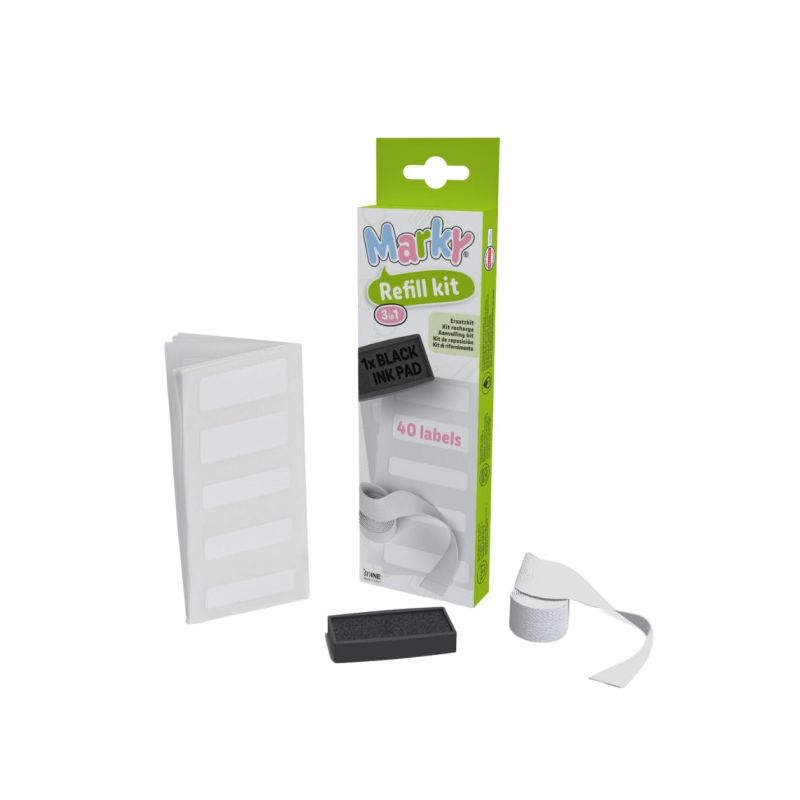 Marky! Nachfüllset mit 40 Etiketten, schwarzem Stempelkissen und einer Rolle weißer Etiketten neben der Verpackung.