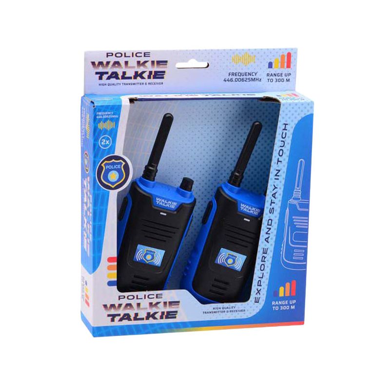 Zwei blaue und schwarze Spielzeug-Polizeifunkgeräte in Verpackung mit der Aufschrift Police Walkie Talkie.