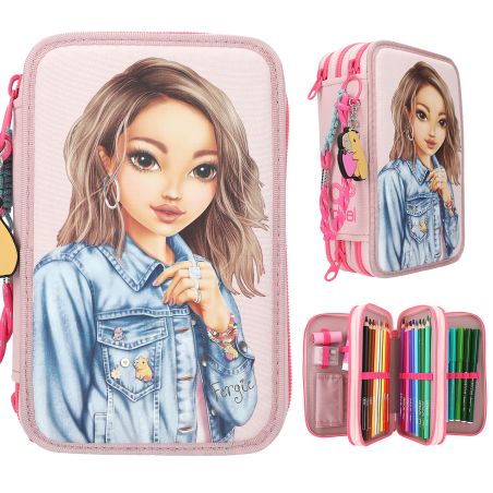 Pinkes Etui mit Mädchenzeichnung in Jeansjacke, geschlossen und offen mit bunten Stiften und Bleistiften zu sehen.