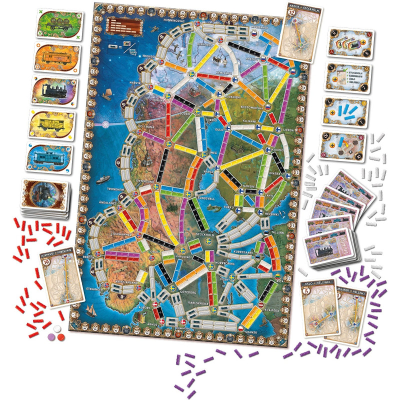 Buntes Spielbrett von Zug um Zug: Europa mit Spielkarten, Zielkarten und farbigen Zugfiguren. Buntes Spielbrett von Zug um Zug: Europa mit Spielkarten, Zielkarten und farbigen Zugfiguren.