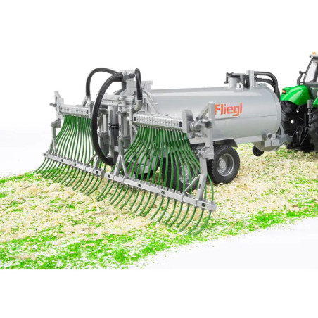 Fliegl Fassanhänger mit Schleppschlauchverteiler