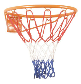 Orangefarbener Basketballkorb mit einem Netz in den Farben Rot, Weiß und Blau.