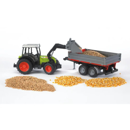 Claas Nectis 267 F mit Frontlader und Bordwandanhänger