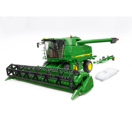 John Deere Mähdrescher T670i
