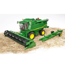 John Deere Mähdrescher T670i