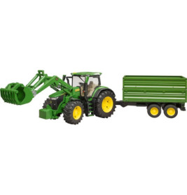 John Deere 7R 350 mit Frontlader und Tandemachstransportanhänger