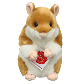Ein Plüsch-Hamster mit braun-weißem Fell hält ein rotes Teddy-Collection-Logo-Tag in den Pfoten.