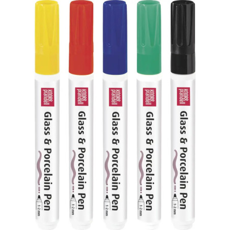 Fünf Glas- und Porzellan-Stifte in Gelb, Rot, Blau, Grün und Schwarz stehen nebeneinander aufrecht.