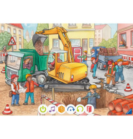 Bauarbeiter und Fahrzeuge an einer belebten städtischen Baustelle mit großem Loch im Boden.