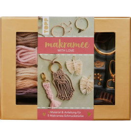 Geschenkbox mit rosa Makramee-Bändern, goldenen Ringen und Zubehör für 5 Makramee-Schmuckstücke.