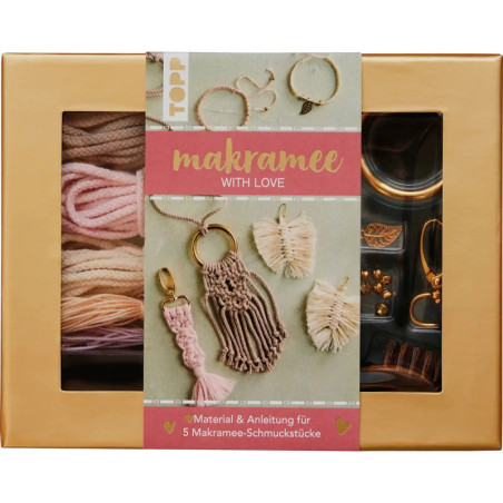 Geschenkbox mit rosa Makramee-Bändern, goldenen Ringen und Zubehör für 5 Makramee-Schmuckstücke. Geschenkbox mit rosa Makramee-Bändern, goldenen Ringen und Zubehör für 5 Makramee-Schmuckstücke.