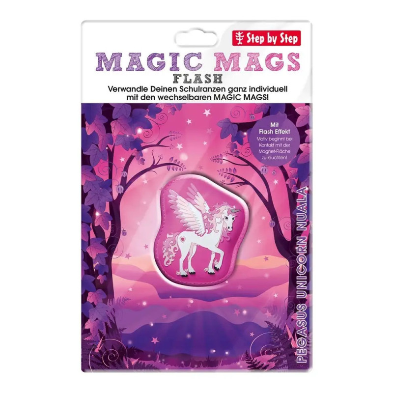 Magic Mags Verpackung mit weißem Pegasus-Einhorn vor rosa Hintergrund und magischer Waldlandschaft.
