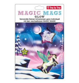Magic Mags Glow Pegasus Set mit Stern- und Einhornmotiven vor verschneiter, magischer Landschaft.
