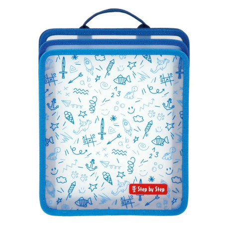 Blau-weißer Ordner mit maritimen Motiven, Tragegriff oben und rotem Step by Step-Label.