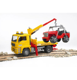 MAN TGA Abschlepp-LKW mit Geländewagen