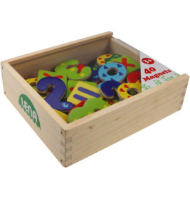 Holzbox mit bunten Magnetzahlen für Kinder, beschriftet mit 40 Magnete, ab 3 Jahren geeignet.