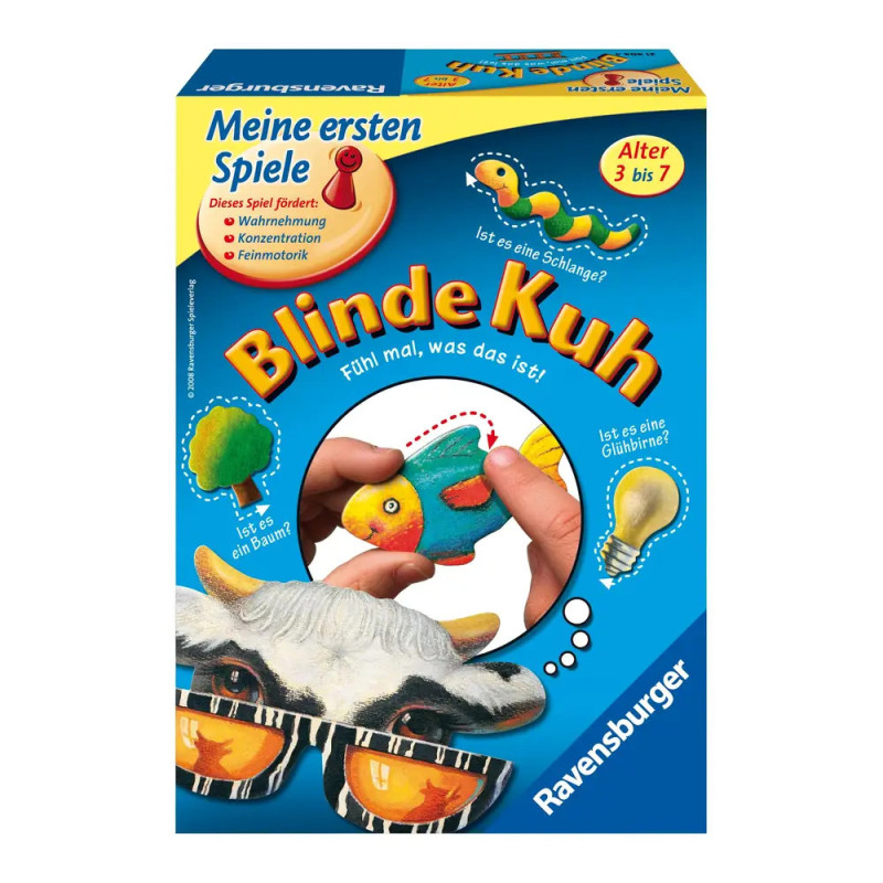 Box des Spiels Blinde Kuh von Ravensburger mit Hand, die Tierformen berührt, und einer Kuhmaske. Box des Spiels Blinde Kuh von Ravensburger mit Hand, die Tierformen berührt, und einer Kuhmaske.