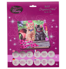 Bastelset mit Kristallkunst-Karte: Zwei Katzen sitzen zusammen, umgeben von einem pinken Design.