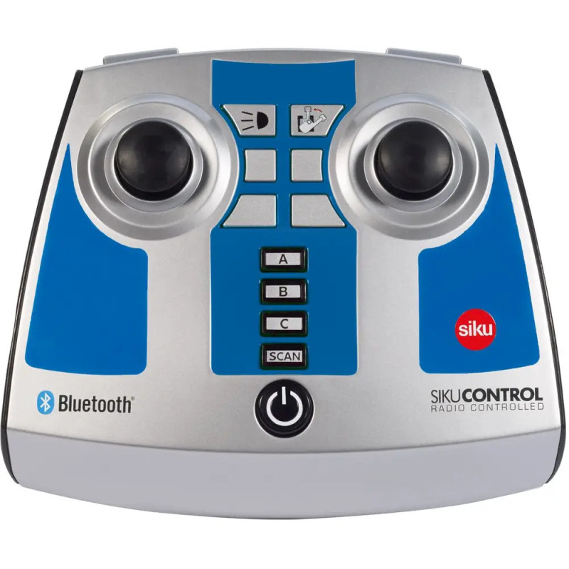 Bluetooth-fähige sikuCONTROL-Fernbedienung mit zwei Joysticks, Bedientasten und Power-Taste auf silber-blauer Oberfläche. Bluetooth-fähige sikuCONTROL-Fernbedienung mit zwei Joysticks, Bedientasten und Power-Taste auf silber-blauer Oberfläche.