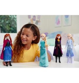 Mattel HLW47 Disney Frozen Core - Elsa (Outfit Film 1)