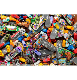 Mattel HGT84 Hot Wheels Skate Fingerboard + Shoe 4-Pack, sortiert