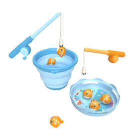 Angelspielzeug-Set für Kinder mit Angeln, orangen Fischen, blauem Eimer und blauer Ablage.