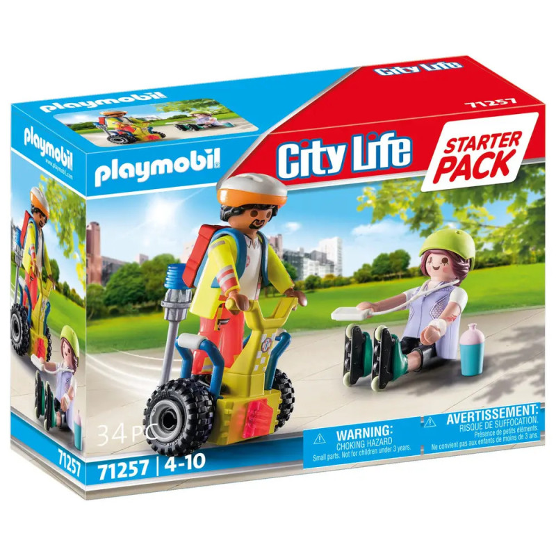 Playmobil City Life Starter Pack: Zwei Figuren im Park, eine auf einem Segway, eine sitzt. Playmobil City Life Starter Pack: Zwei Figuren im Park, eine auf einem Segway, eine sitzt.