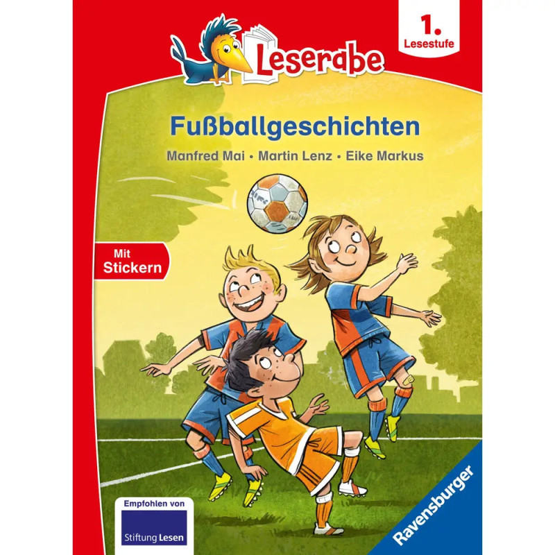 Drei animierte Kinder in Fußballtrikots spielen fröhlich auf einer Wiese, Buchcover auf Deutsch.