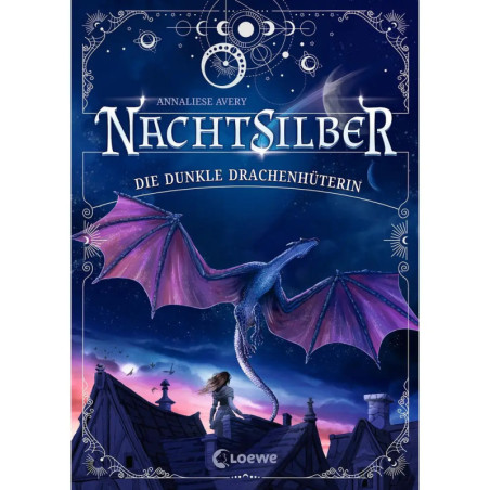 Buchcover: Ein Mädchen auf einem Dach streckt sich nach einem fliegenden Drachen aus, Titel Nachtsilber.