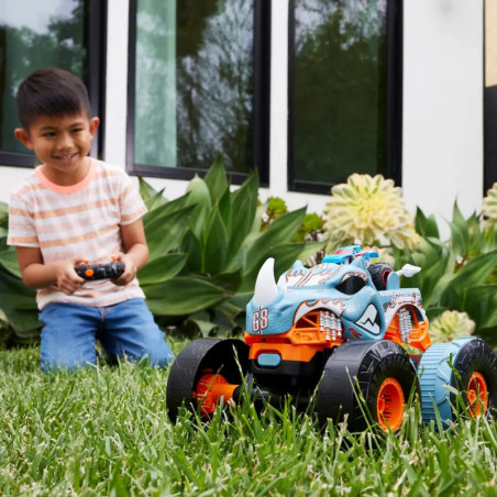 Hot Wheels R/C MT Transforming Rhinomite