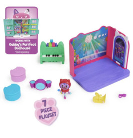 Gabbys Dollhouse Spielset, 7-teilig mit Bühne, Klavier, Schlagzeug, Katzenfigur und buntem Zubehör.