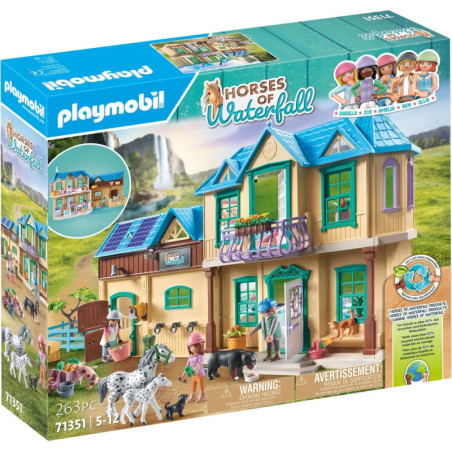 Playmobil Horses of Waterfall-Set mit großem Pferdestall, mehreren Pferden und Kinderfiguren auf der Verpackung. Playmobil Horses of Waterfall-Set mit großem Pferdestall, mehreren Pferden und Kinderfiguren auf der Verpackung.