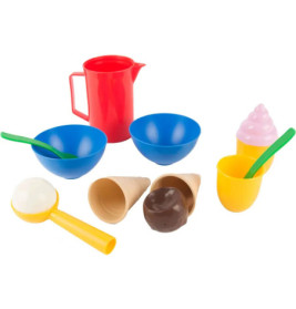 Plastik-Eiscremeset mit Schalen, Waffeln, Kanne, Portionierer, Löffeln und Spiel-Eisstücken.