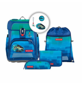 Blaues Schulrucksack-Set mit Haifischmotiv: Rucksack, Federmäppchen, Geldbörse und Turnbeutel.