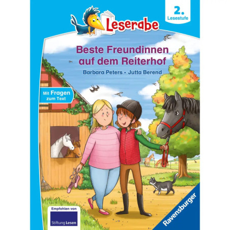 Zwei Mädchen mit Pferden und Hund auf dem Cover des Ravensburger Leserabe Bands 46205 Beste Freundinnen auf dem Reiterhof.