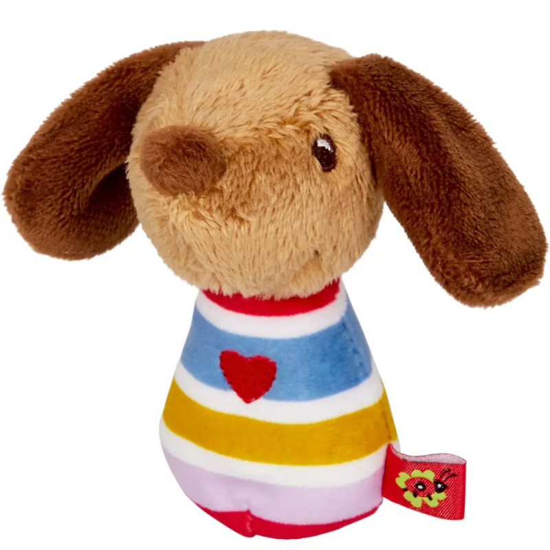Plüschhund mit Schlappohren, gestreiftem Körper, rotem Herz und seitlichem roten Etikett.