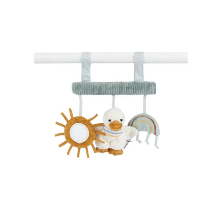 Weiche Babystange mit Plüsch-Sonne, Ente und Regenbogen an mintgrünem Band hängend.