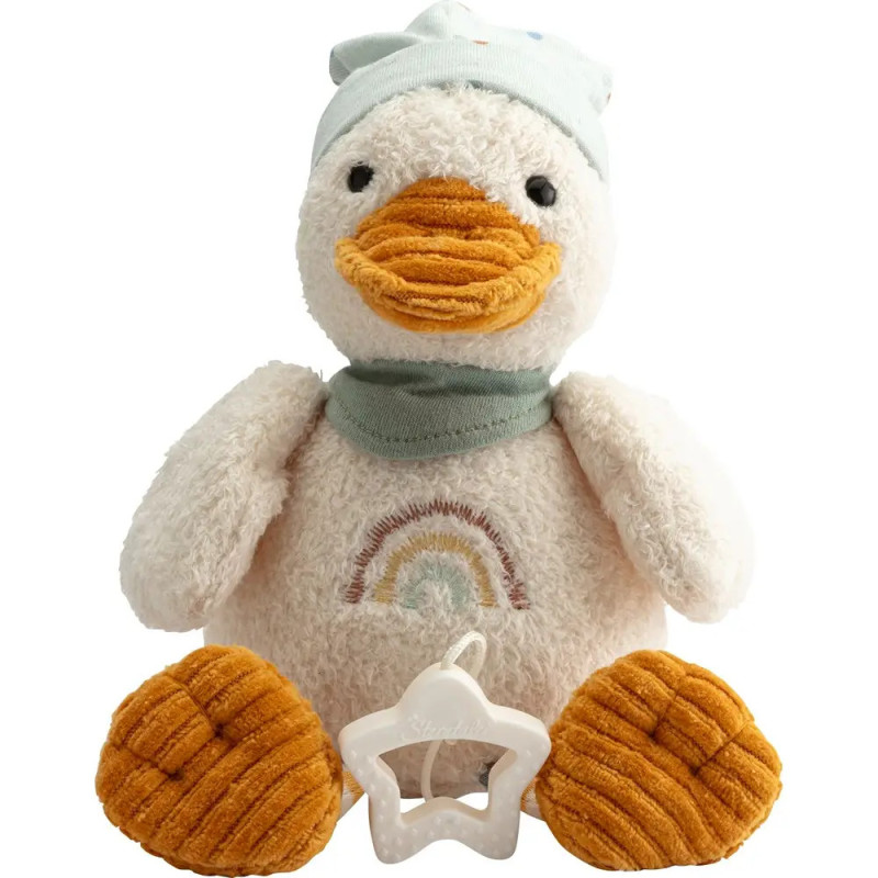 Plüsch-Entenspielzeug mit orangefarbenem Schnabel und Füßen, trägt Hut und Schal, hält einen Stern-Beißring. Plüsch-Entenspielzeug mit orangefarbenem Schnabel und Füßen, trägt Hut und Schal, hält einen Stern-Beißring.