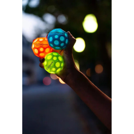 Moonshine light up Moon Ball mit LED
